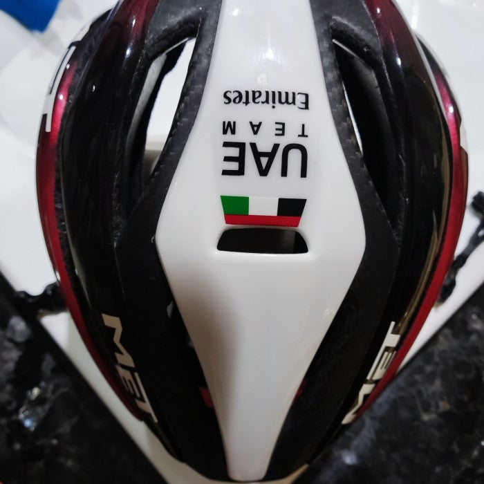 Helmet met trenta 3k carbon uae edition bekas