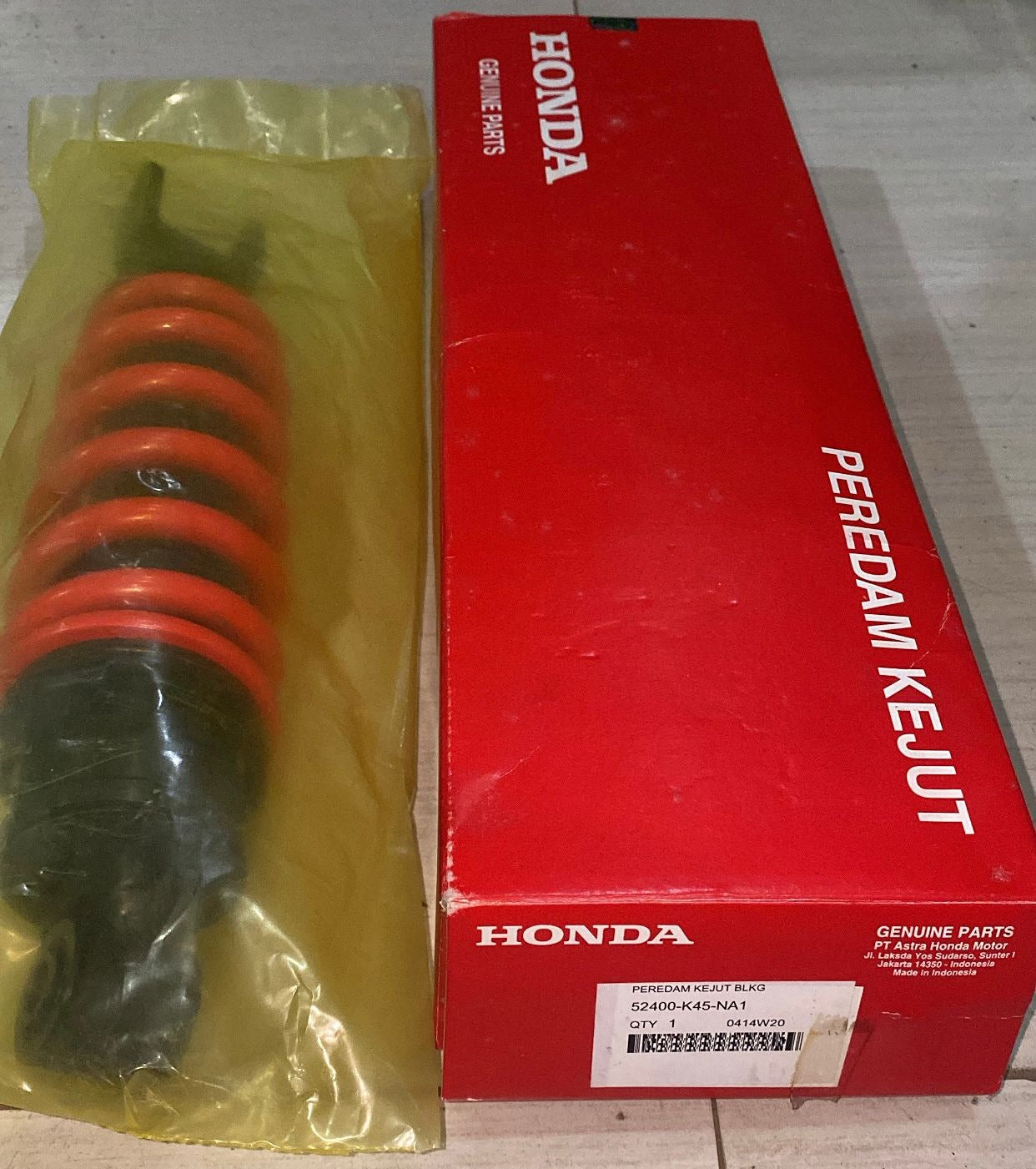 Honda shock breaker belakang cbr150rnew k45a 52400k45na1