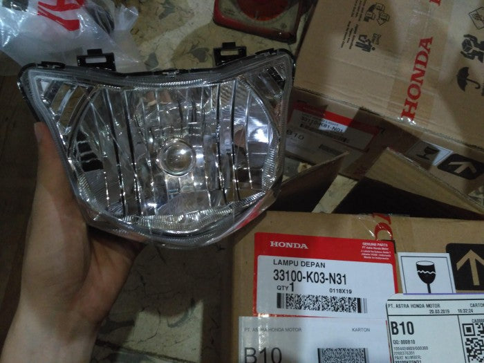 LAMPU DEPAN REVOFI INJECTION HEADLAMP HEAD LIGHT LAMP 33100-K03-N31