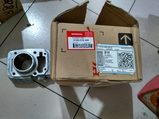 BLOK SEHER MEGAPROMONO CARBU 12100-KYE-900 ORIGINAL