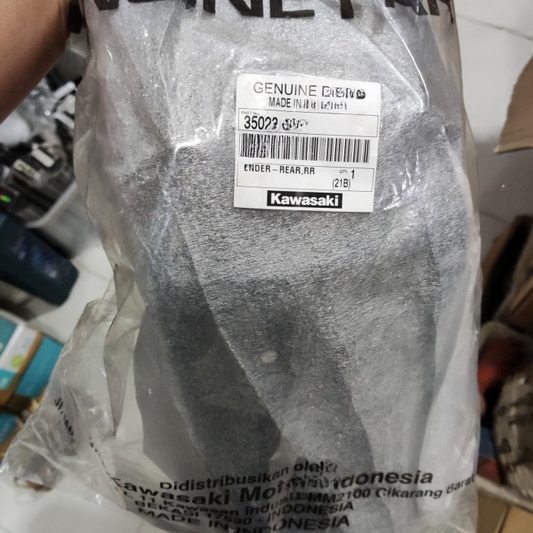 spakbor belakang ninja sayap belakang ninja spakbord belakang ori