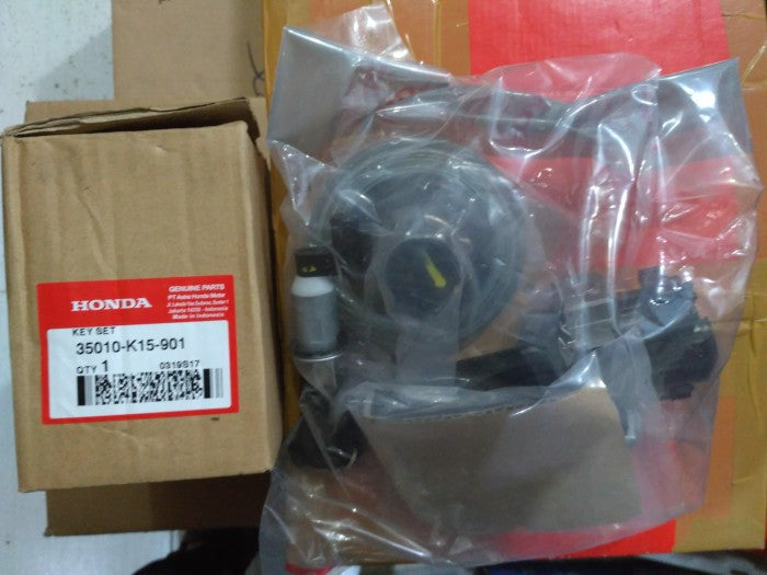 KUNCI KONTAK CB150R LAMA SET 35010-K15-901