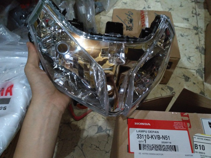 LAMPU DEPAN VARIO TECHNO 110 CARBURATOR ONLY P 33110-KVB-N51
