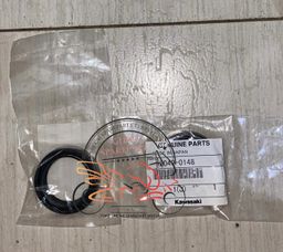 Kawasaki oil seal Shock Original klx 150bf klx 150s dtracket 150s per pcs
