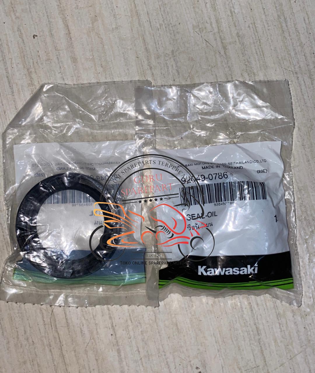 Kawasaki oil seal Shock Original klx 150bf klx 150s dtracket 150s per pcs