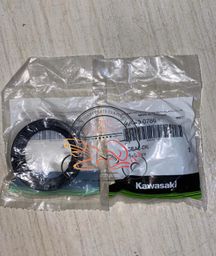 Kawasaki oil seal Shock Original klx 150bf klx 150s dtracket 150s per pcs